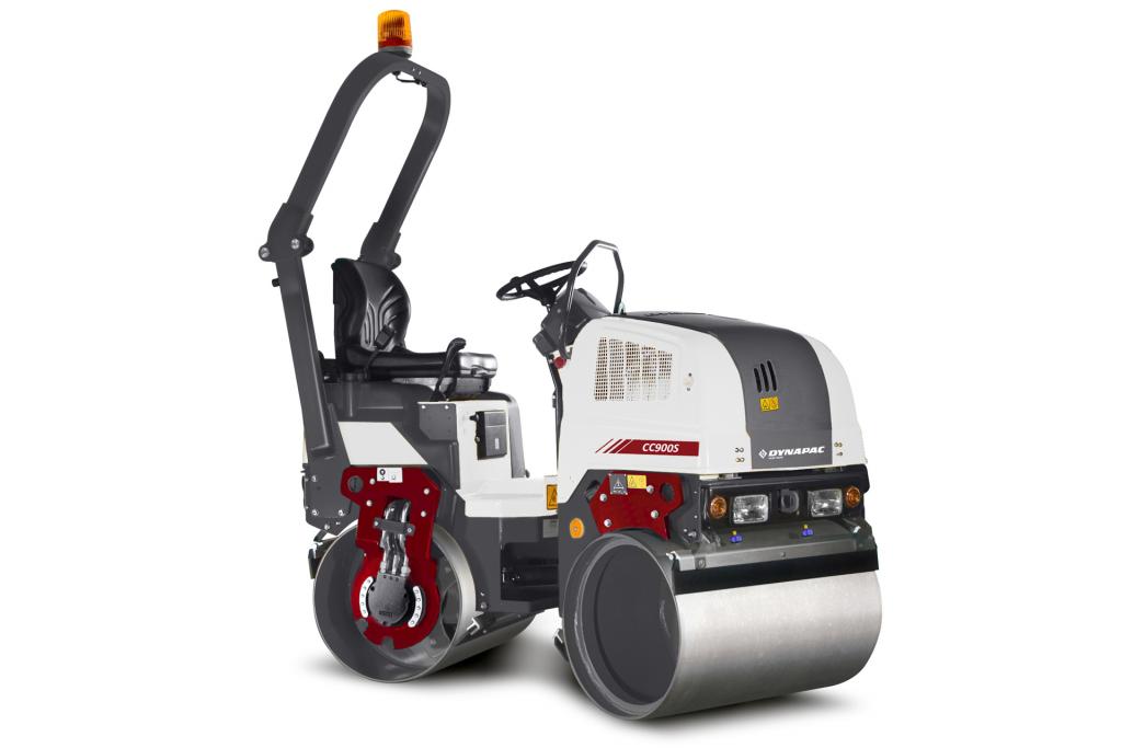 Dynapac CC900S roller compactor for asphalt paving, ideal for small construction projects and road maintenance.